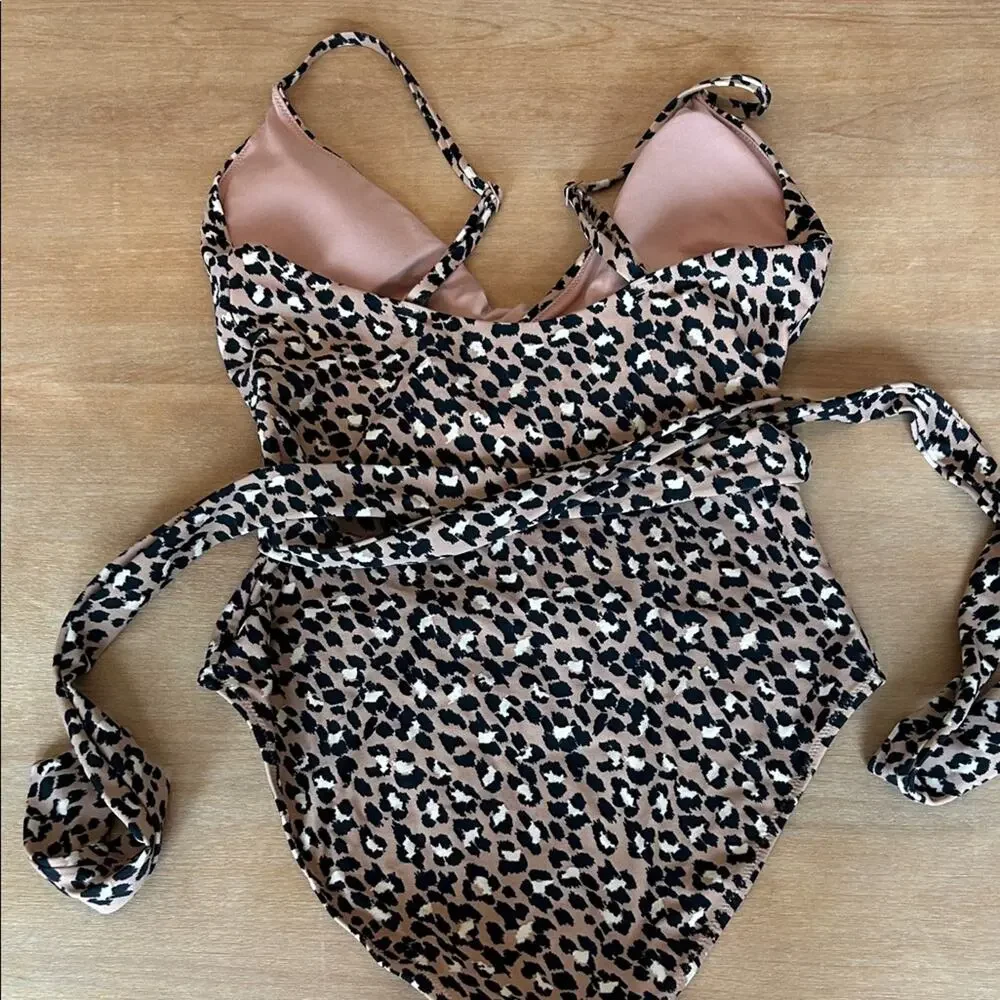 Aerie Leopard Print One Piece Wrap Swimsuit. 8 Long, adjustable! - Picture 3 of 3